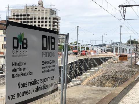 Structure abris filants gare de Dijon